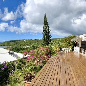  Villa Tramontane. Vue Mer. 2 Chambres. Ferry Deshaies.